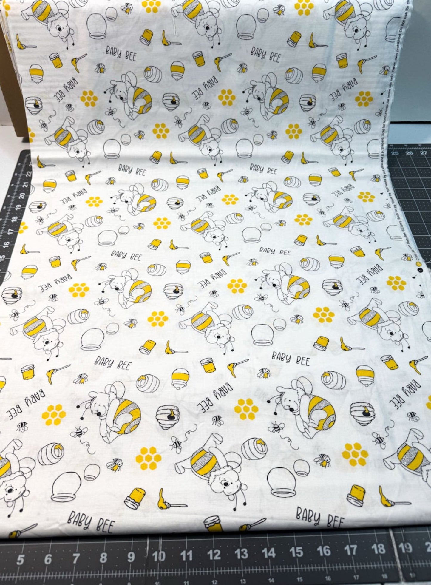 Baby Bee Winnie the Pooh Fabric 80134 - Mary Jo Fabrics