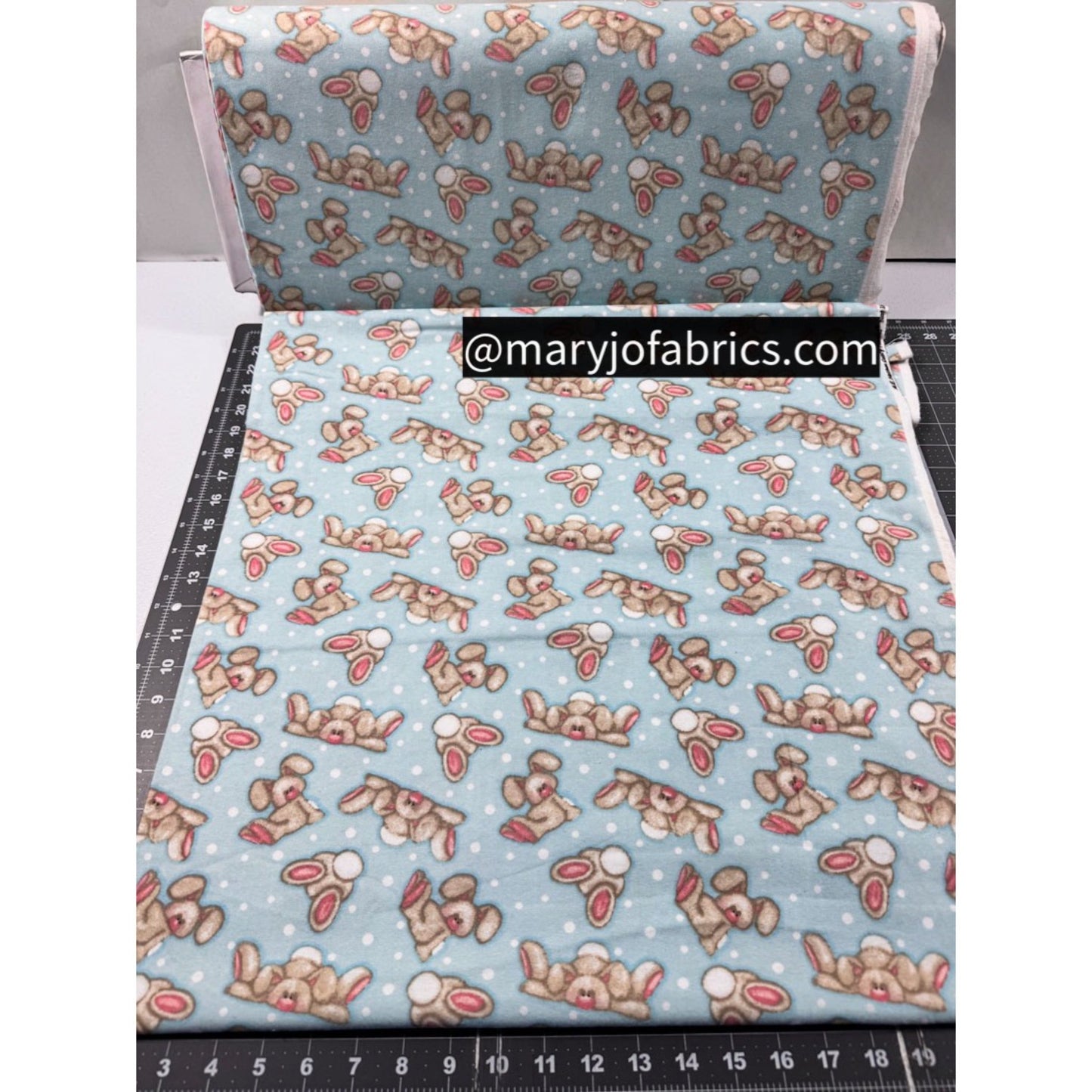 Blue Bunny FLANNEL N - 0961 - 11 Cute Rabbits - Mary Jo Fabrics