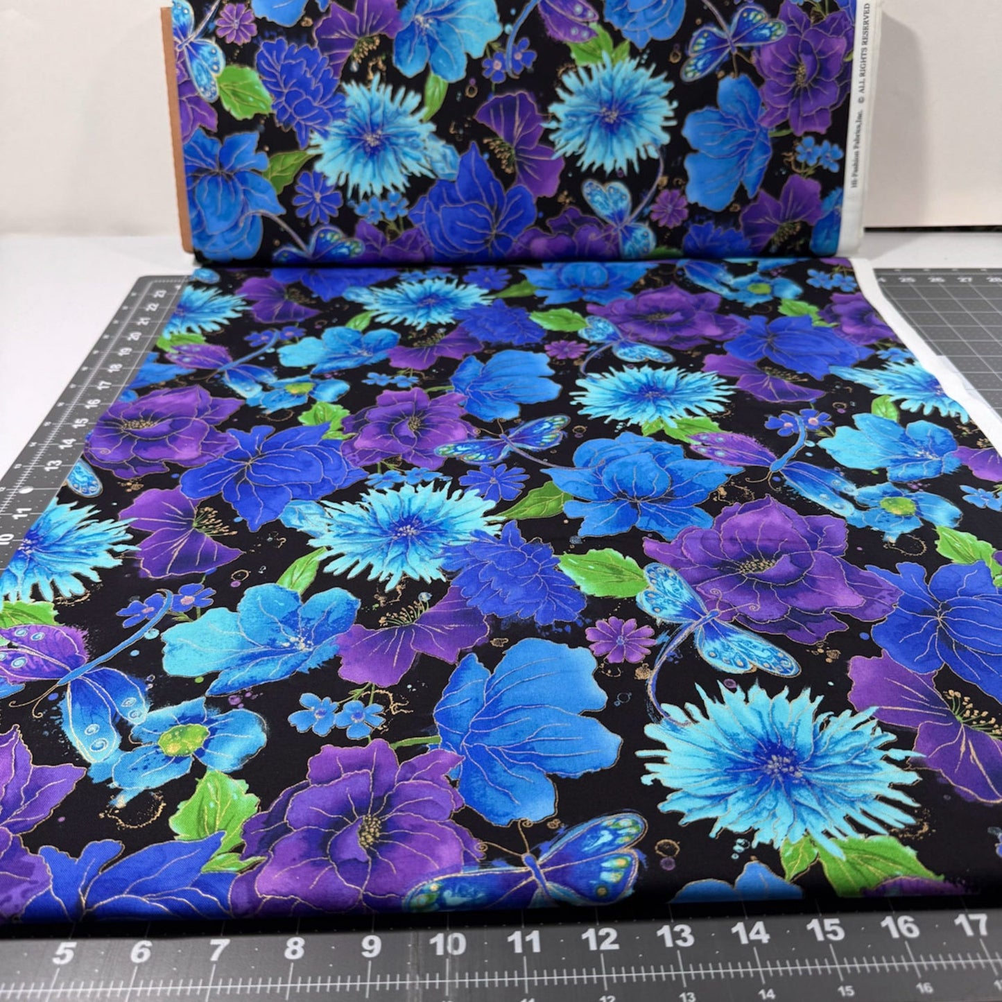 Blue Dragonfly Floral fabric 1976 - 7383 Flower fabric Gold Metallic - Mary Jo Fabrics