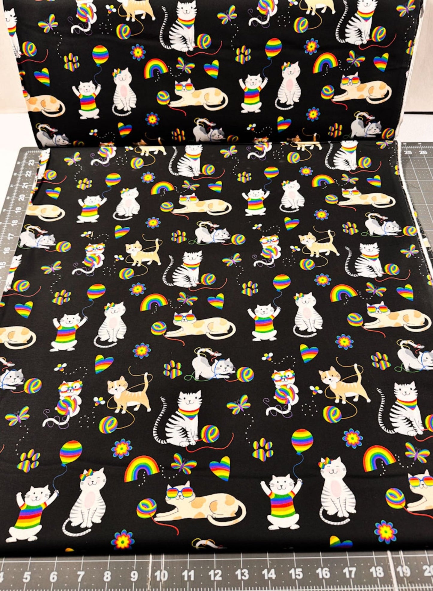 Bow Wow Meow Cat Fabric FLBWM D25 Z Kitten - Mary Jo Fabrics