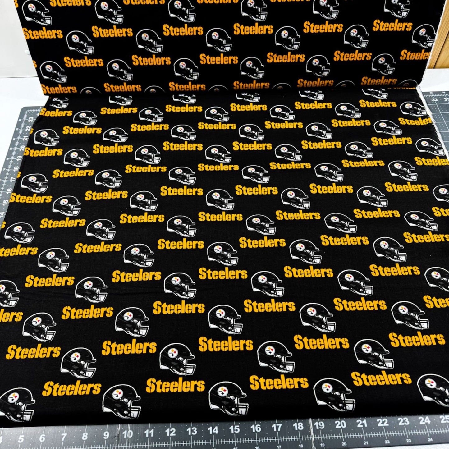 Pittsburgh Steelers cotton fabric Original Steelers print - Mary Jo Fabrics