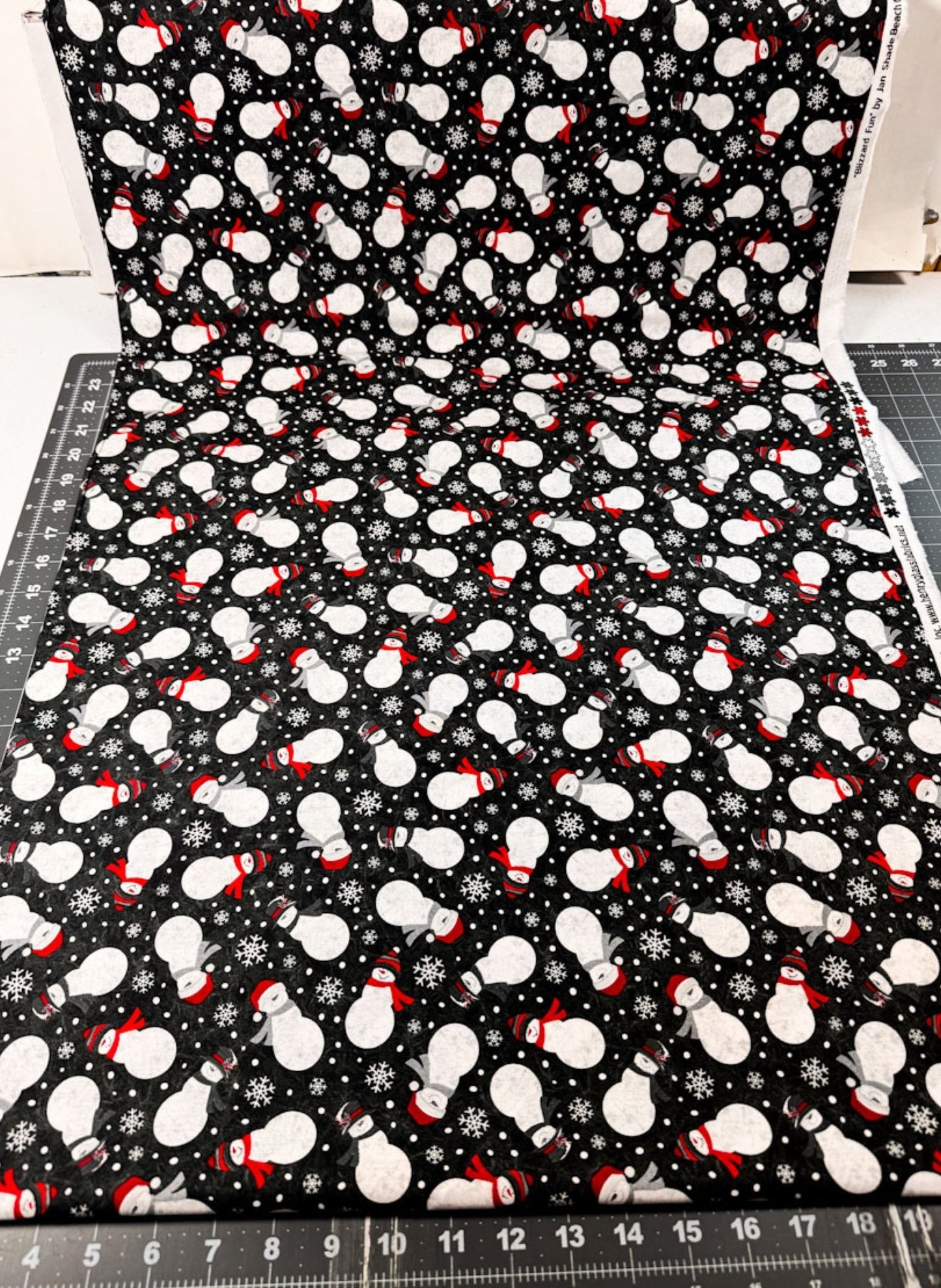 Snowman Fabric 2059 Blizzard Fun Christmas - Mary Jo Fabrics