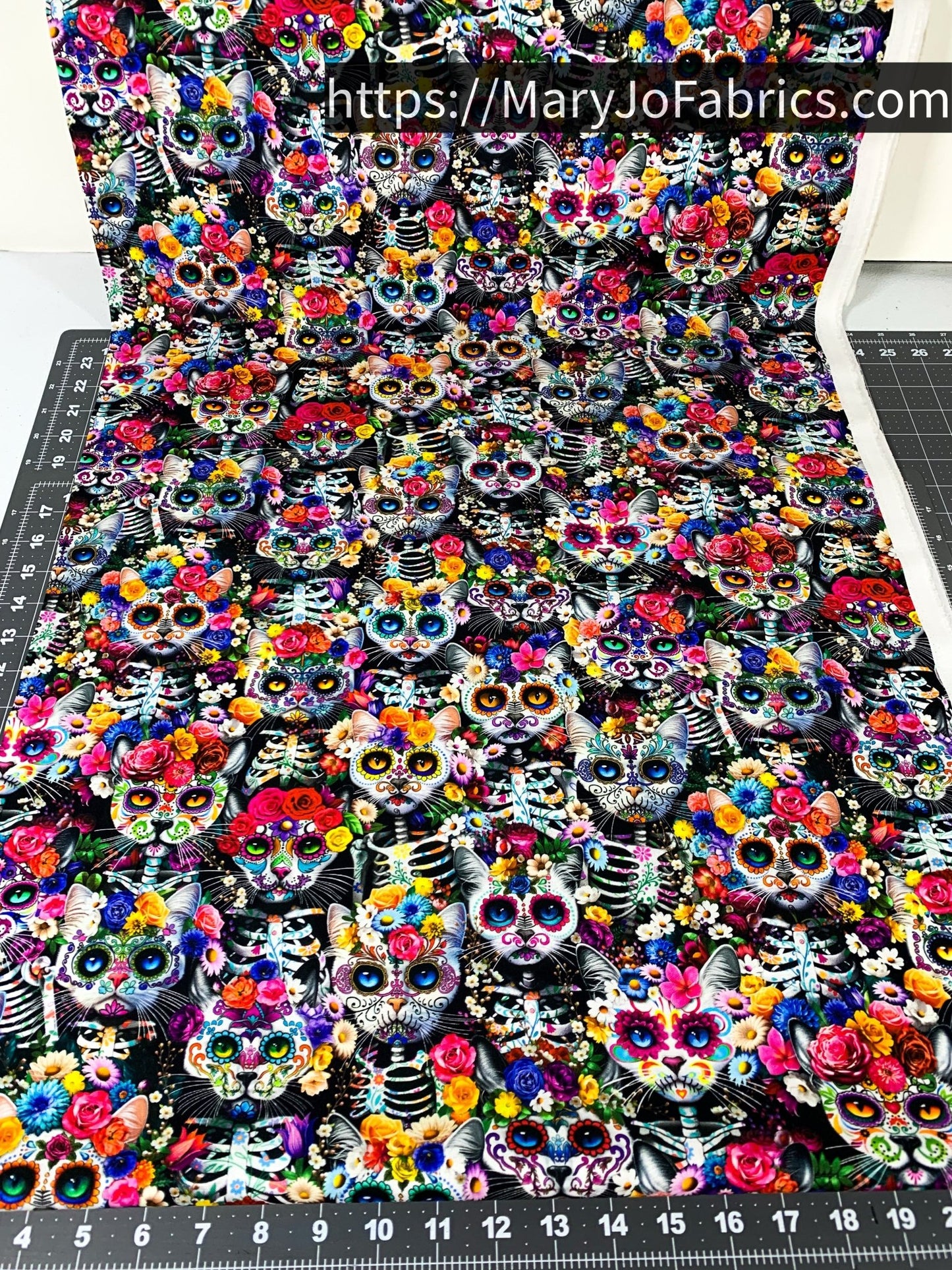 Sugar Skull Cat Fabric CD3601 Cats and Floral - Mary Jo Fabrics
