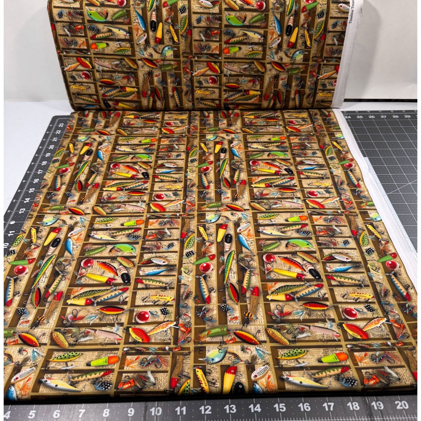 Tackle Box Fishing Lures CD3479 Cabin Rules Fish fabric - Mary Jo Fabrics