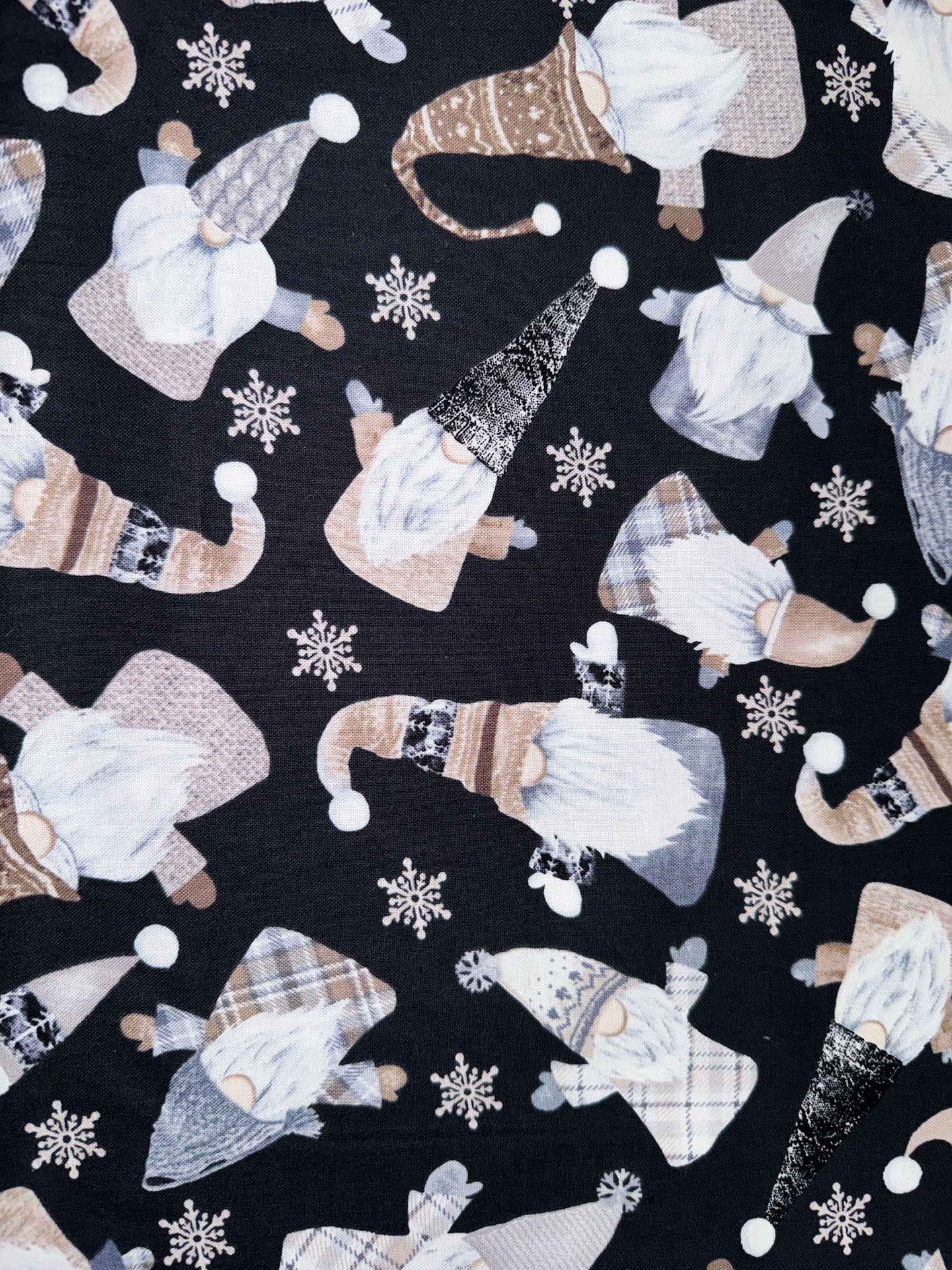 Tossed White Holiday Gnomes fabric C8207