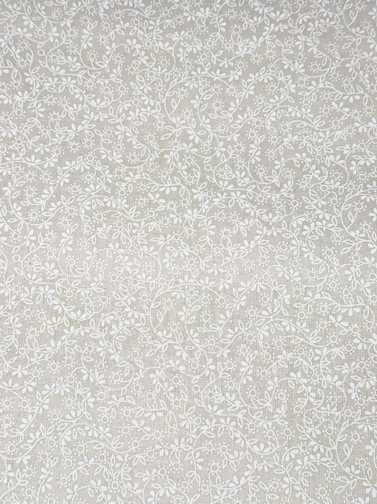 Quilt Blenders White on Natural Dusty Floral fabric