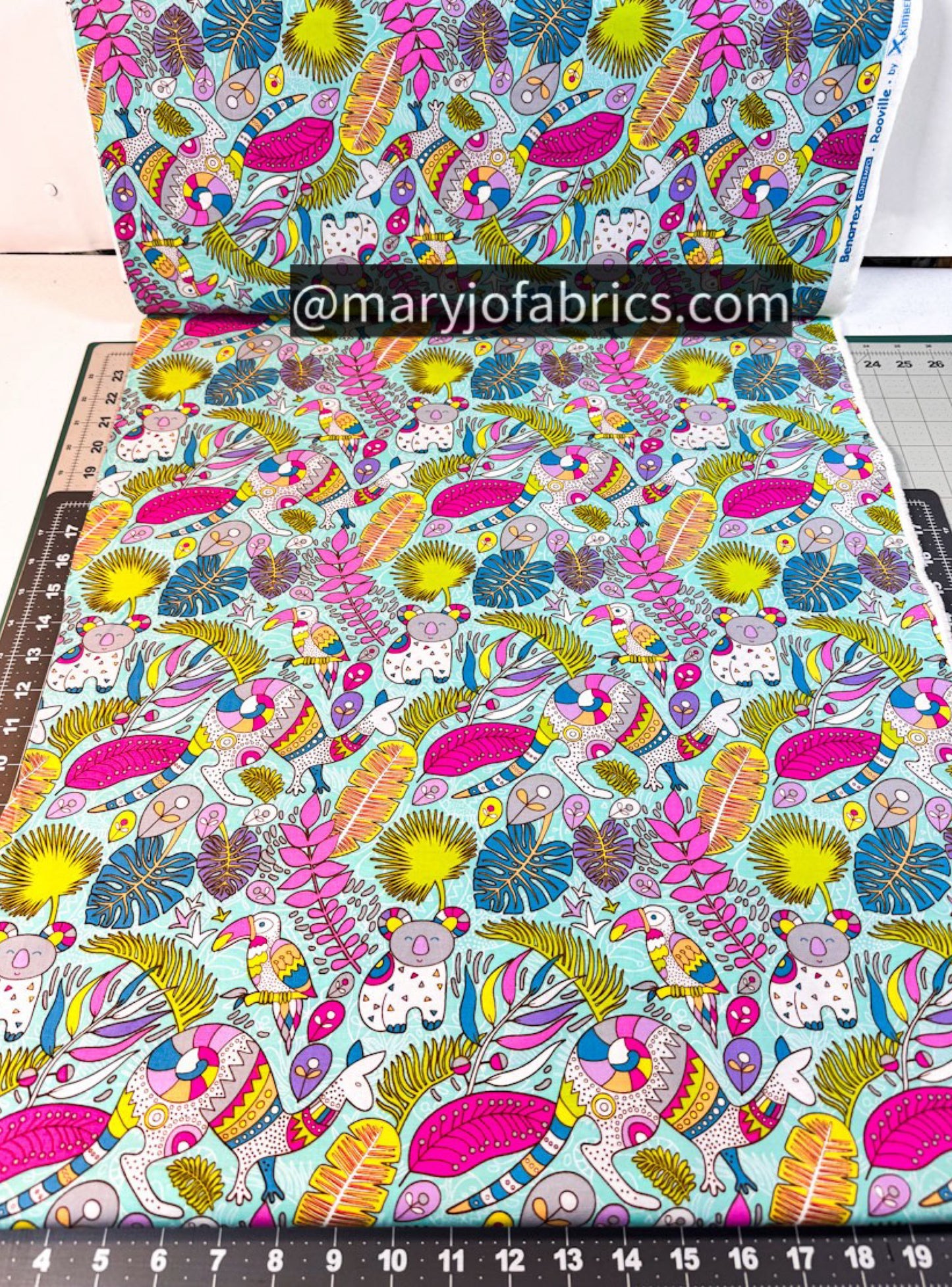 Bright Kangaroo Fabric 17000-84 Rooville Turquoise