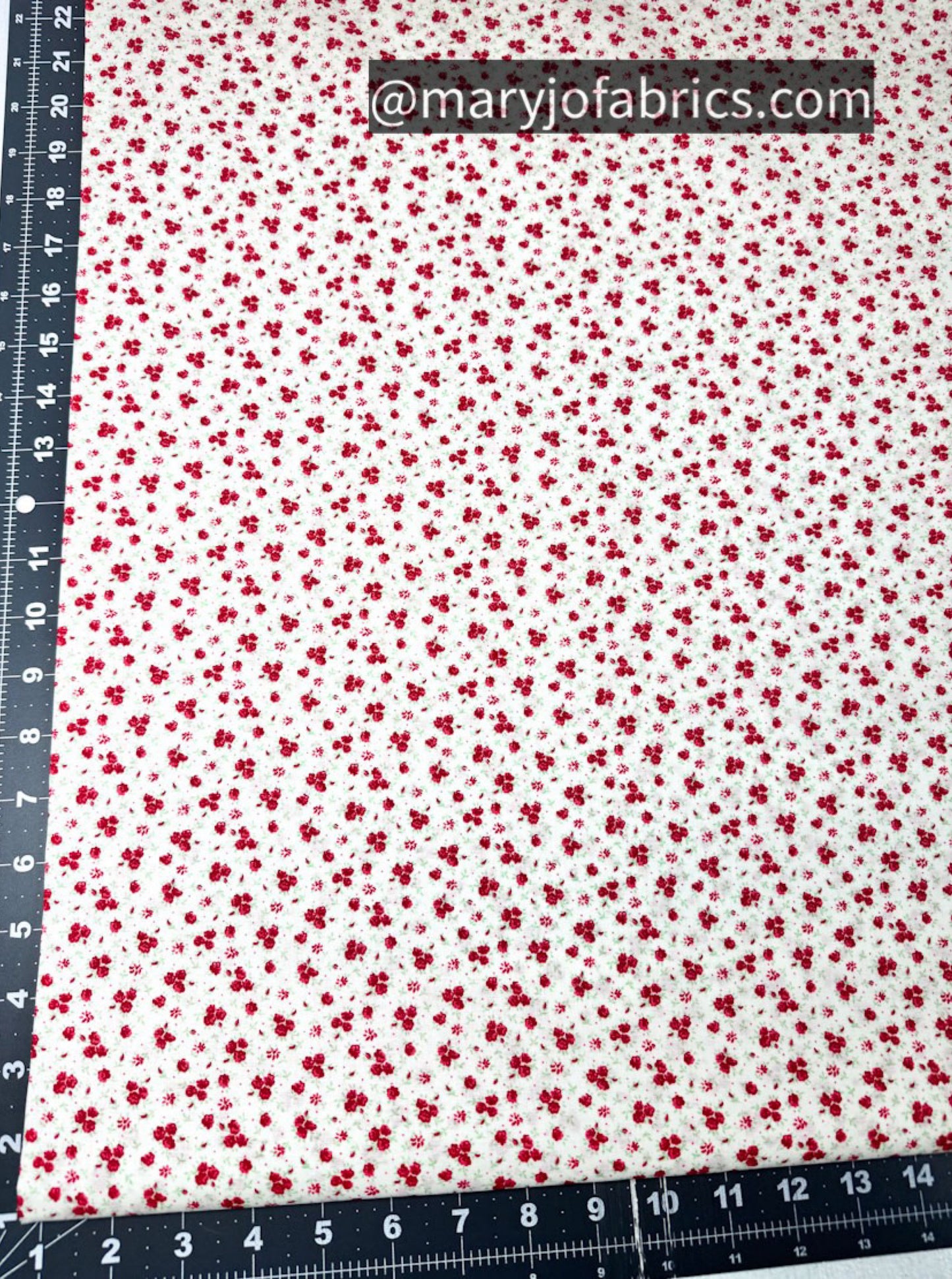 Wild Flower Fabric 45584 Red and Pink Floral