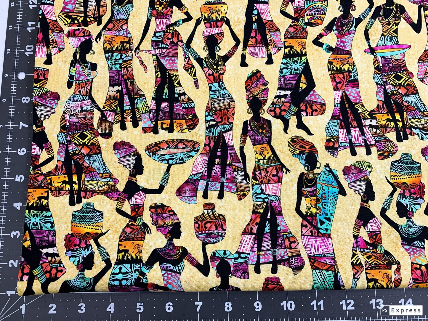 African Women fabric C7420 African ladies - Mary Jo Fabrics