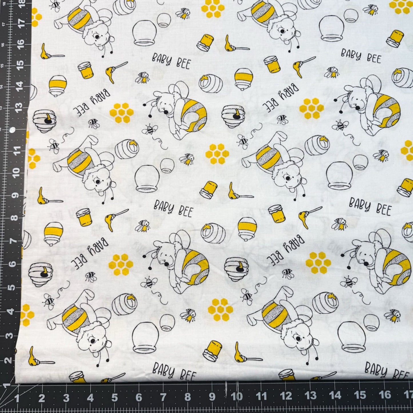 Baby Bee Winnie the Pooh Fabric 80134 - Mary Jo Fabrics