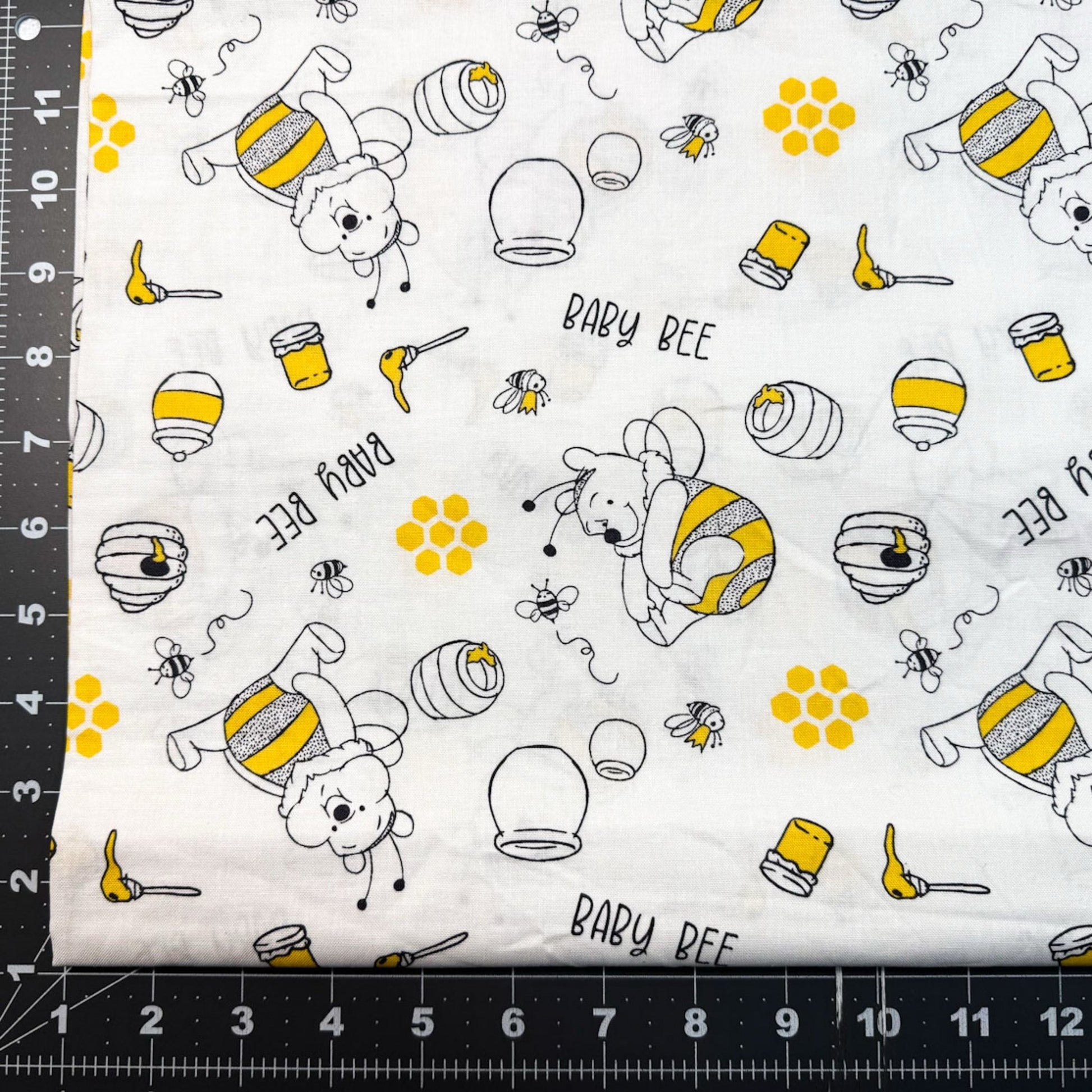 Baby Bee Winnie the Pooh Fabric 80134 - Mary Jo Fabrics