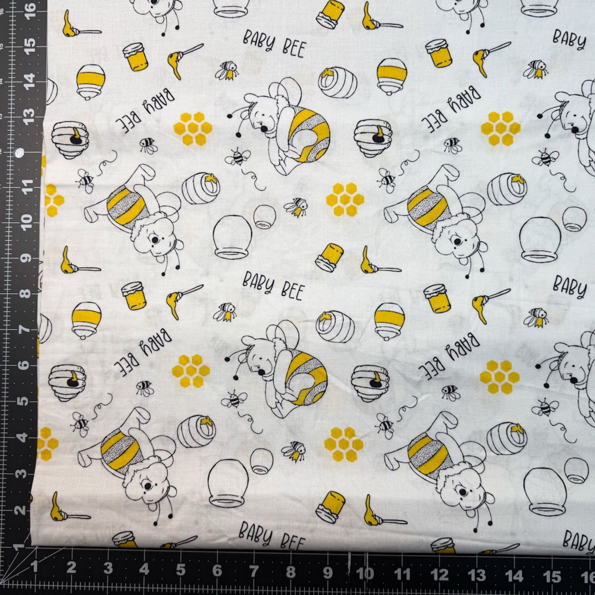 Baby Bee Winnie the Pooh Fabric 80134 - Mary Jo Fabrics