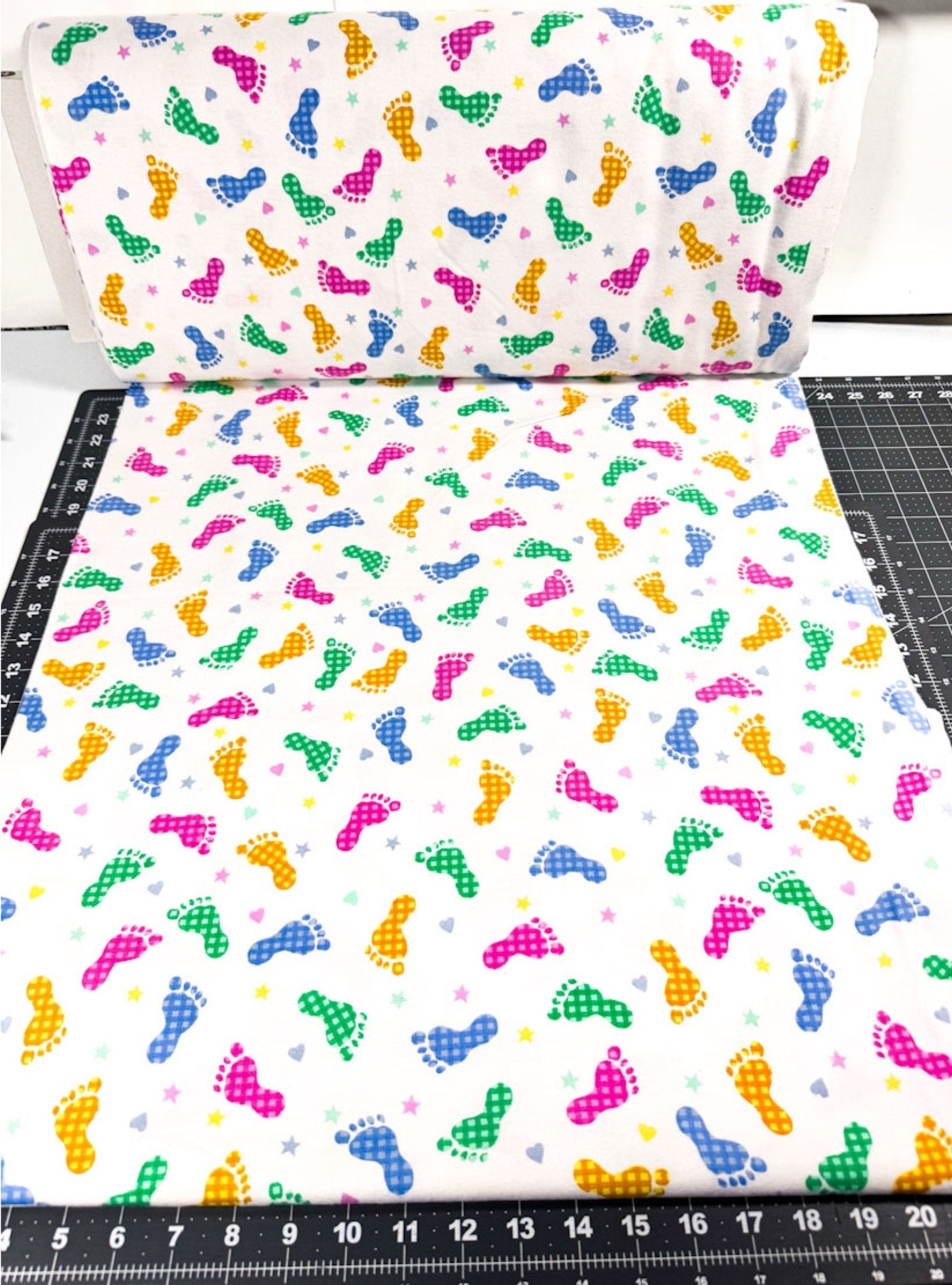 Baby Footprint FLANNEL 9307-124 Pastel Baby Feet - Mary Jo Fabrics