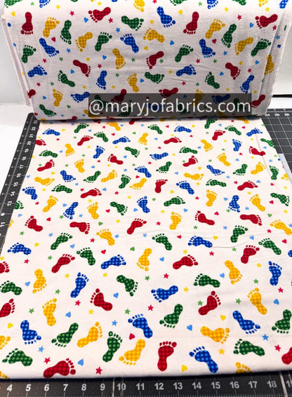 Baby Footprint FLANNEL 9307 - 78 Feet Prints - Mary Jo Fabrics