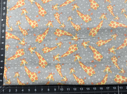 Baby Giraffe Cotton FLANNEL 0958 - 90 Cute Giraffes - Mary Jo Fabrics