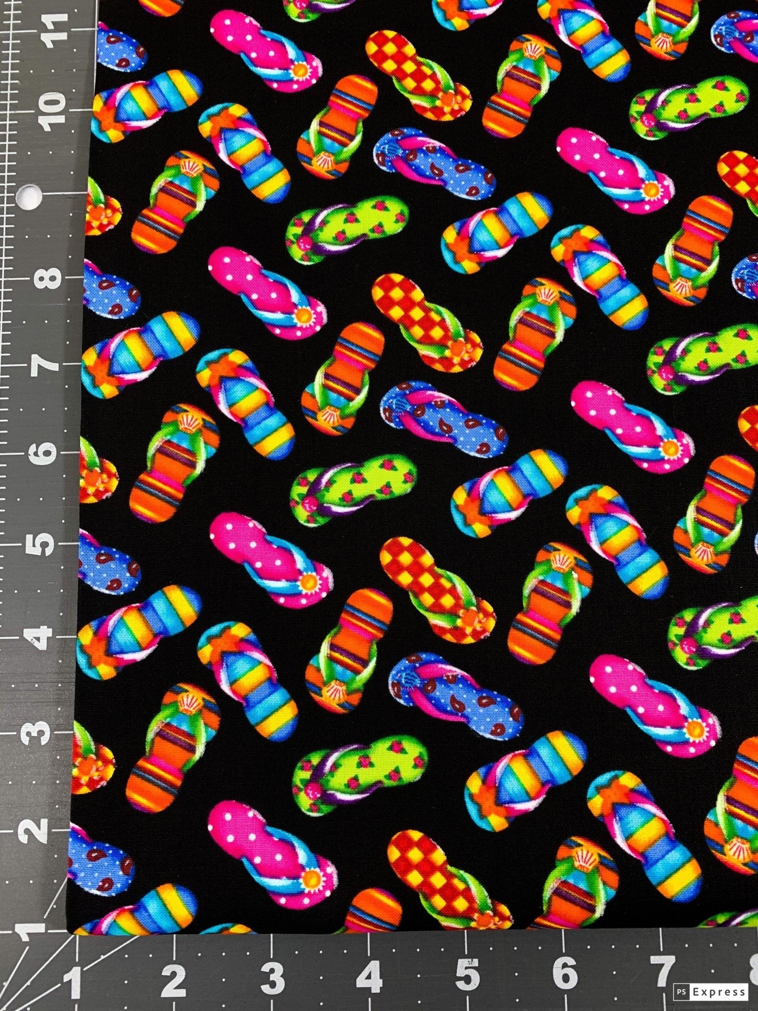 Beach flip flops fabric C2495 Beach cotton fabric - Mary Jo Fabrics