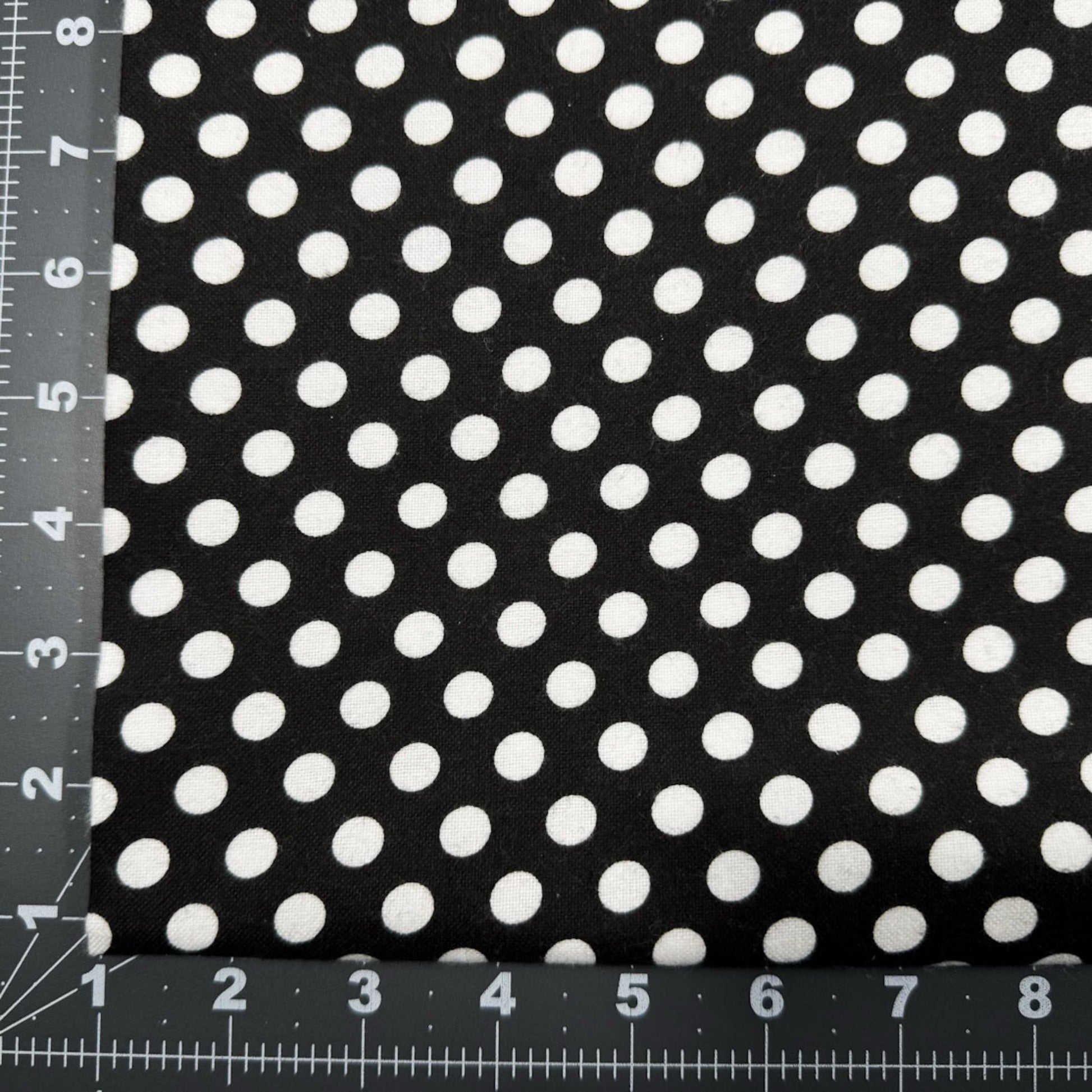 Black and White Polka Dot Cotton Flannel 44 - 6355 Dots Flannel - Mary Jo Fabrics