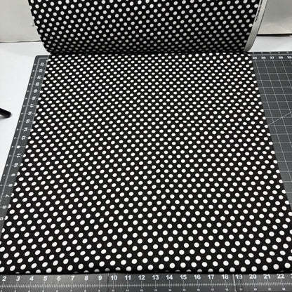 Black and White Polka Dot Cotton Flannel 44 - 6355 Dots Flannel - Mary Jo Fabrics