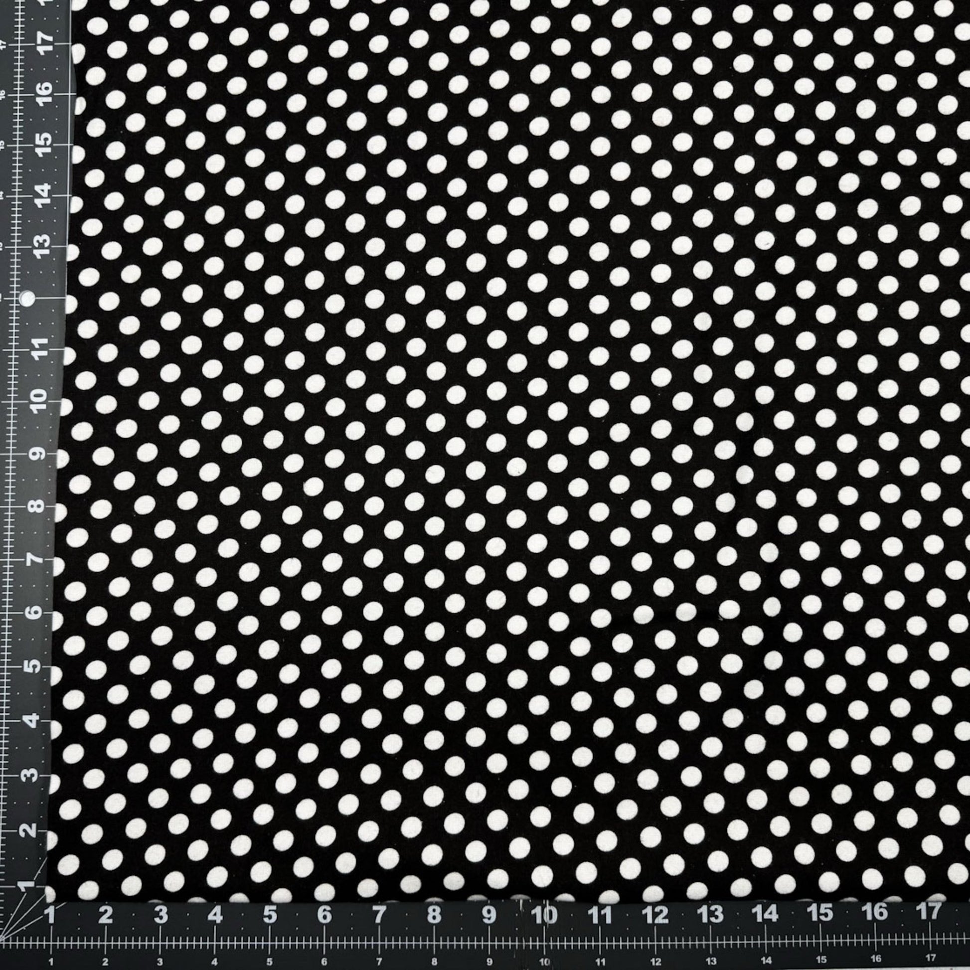 Black and White Polka Dot Cotton Flannel 44 - 6355 Dots Flannel - Mary Jo Fabrics