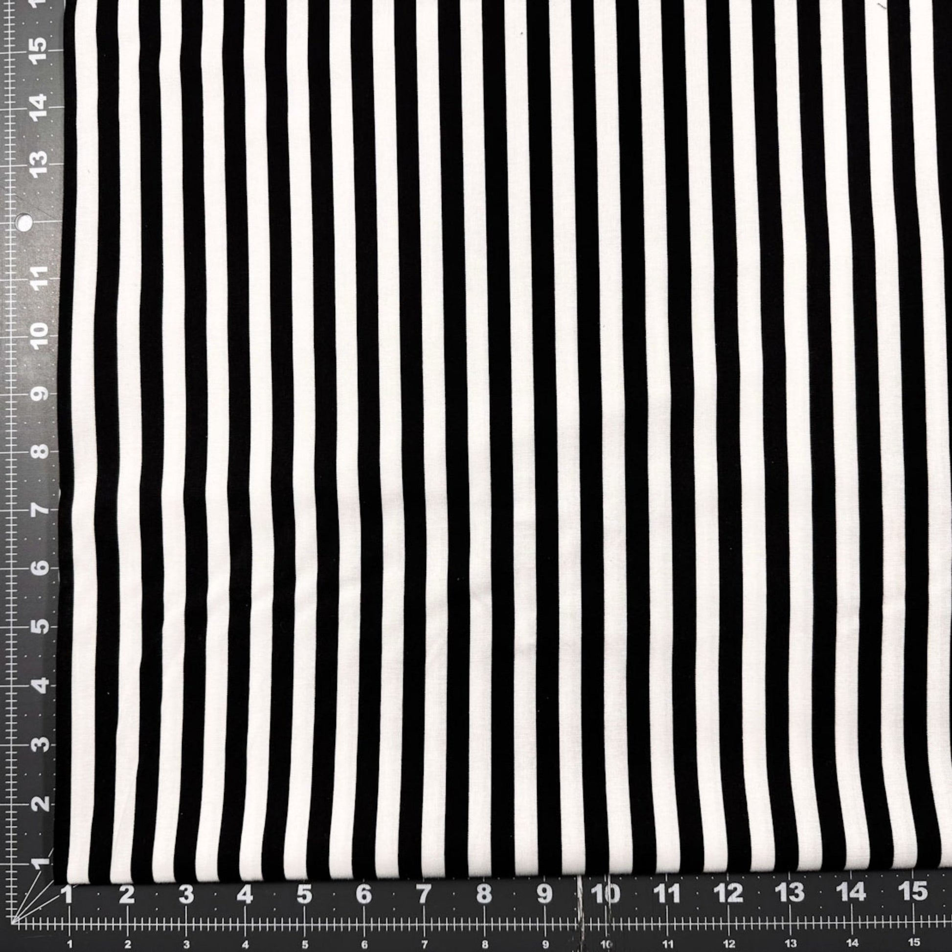 Black and White Striped fabric C8832 Piano 1/3 inch width - Mary Jo Fabrics