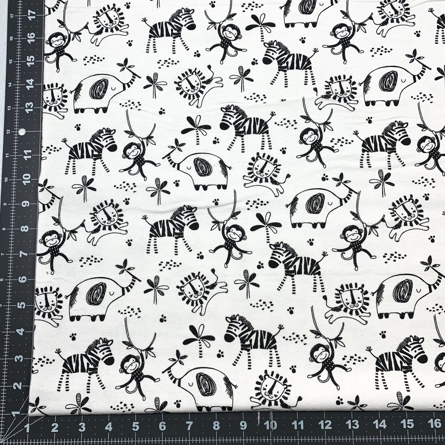 Black White Safari FLANNEL 15794 Animal Flannel - Mary Jo Fabrics