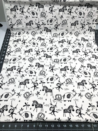 Black White Safari FLANNEL 15794 Animal Flannel - Mary Jo Fabrics