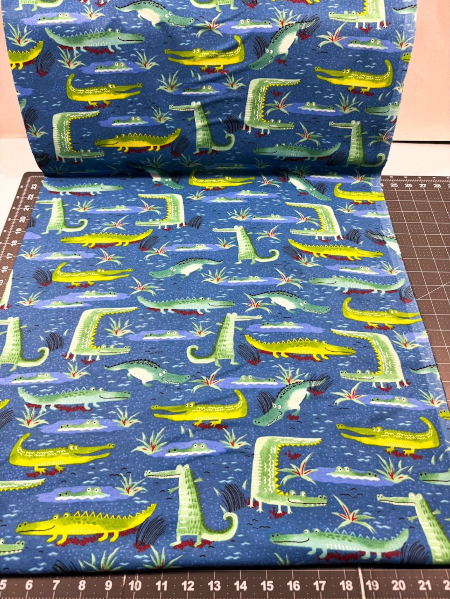 Blue Alligator FLANNEL 44 - 6311 Green Crocodiles - Mary Jo Fabrics