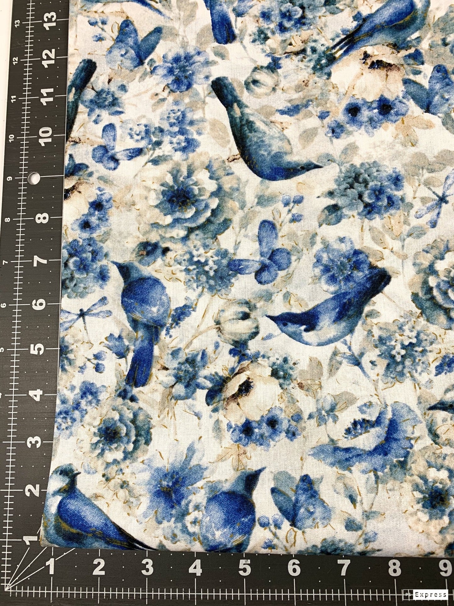 Blue birds cotton fabric LA - 0002 - 7C Blue Bird floral fabric - Mary Jo Fabrics