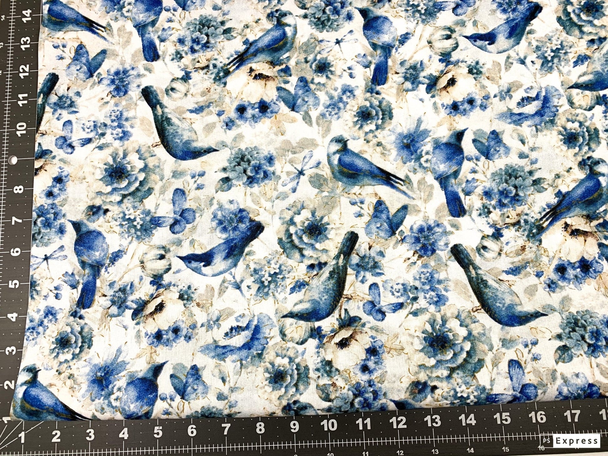 Blue birds cotton fabric LA - 0002 - 7C Blue Bird floral fabric - Mary Jo Fabrics