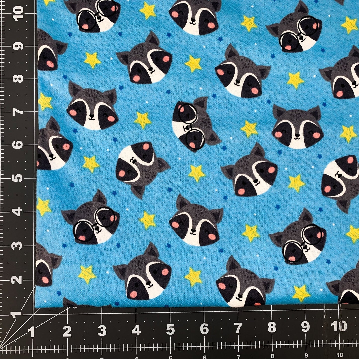 Blue Raccoon FLANNEL fabric DX - 4835 - 4F1 Blue Racoon - Mary Jo Fabrics