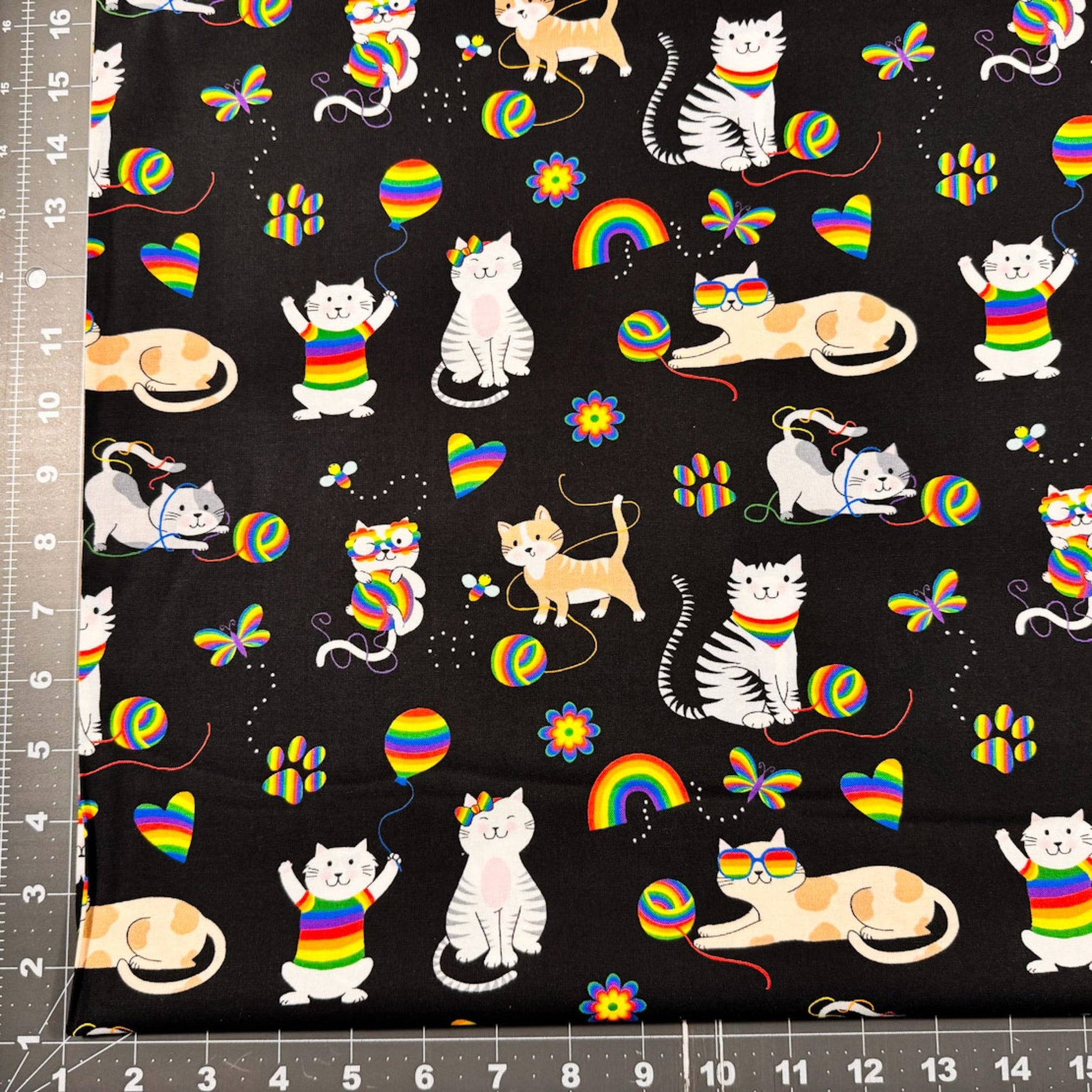 Bow Wow Meow Cat Fabric FLBWM D25 Z Kitten - Mary Jo Fabrics