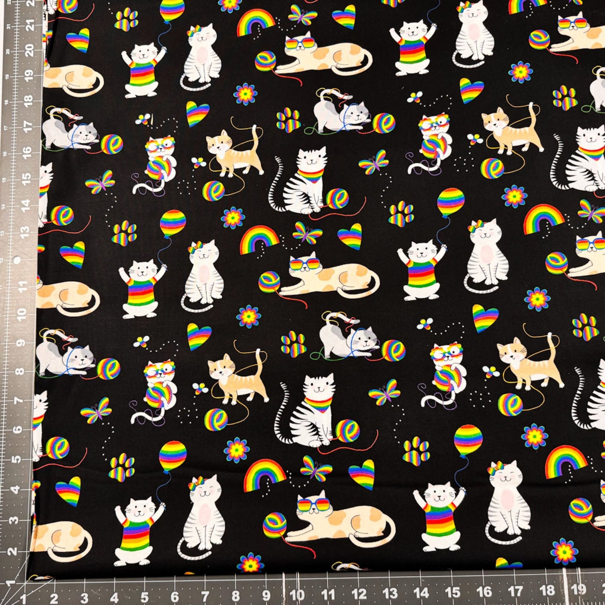 Bow Wow Meow Cat Fabric FLBWM D25 Z Kitten - Mary Jo Fabrics