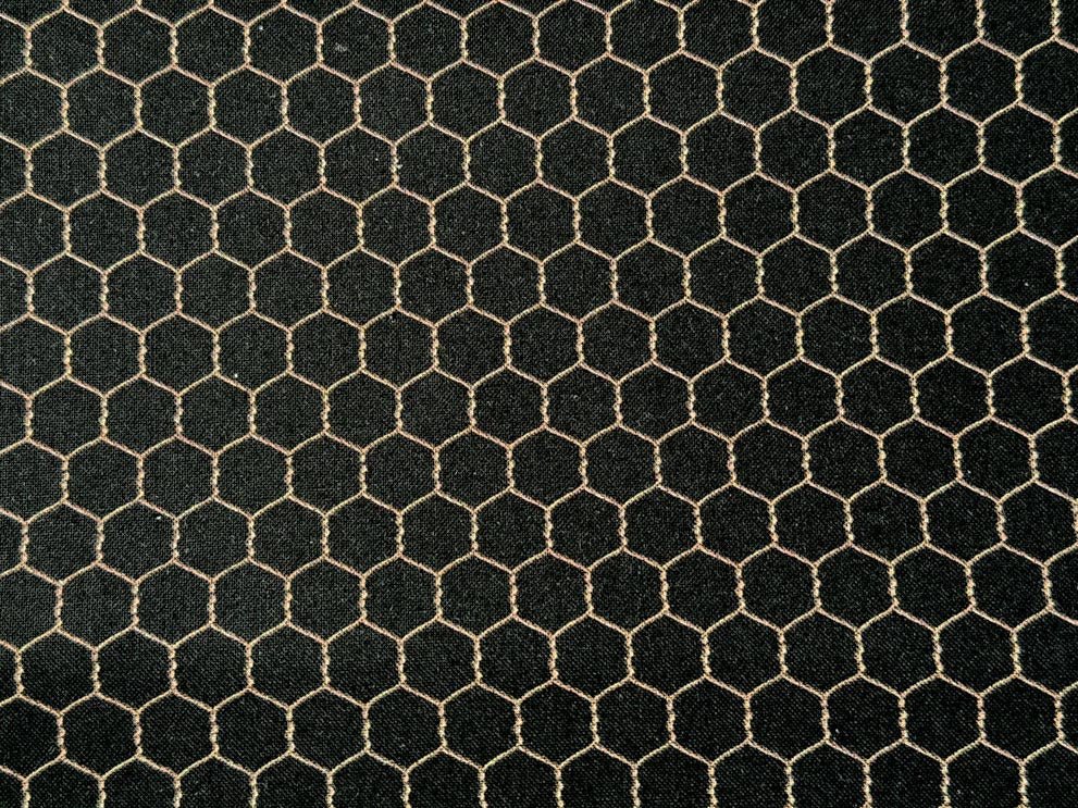 Chicken wire fabric CD2745 Black Chicken Wire Fence - Mary Jo Fabrics