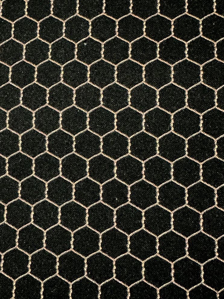 Chicken wire fabric CD2745 Black Chicken Wire Fence - Mary Jo Fabrics