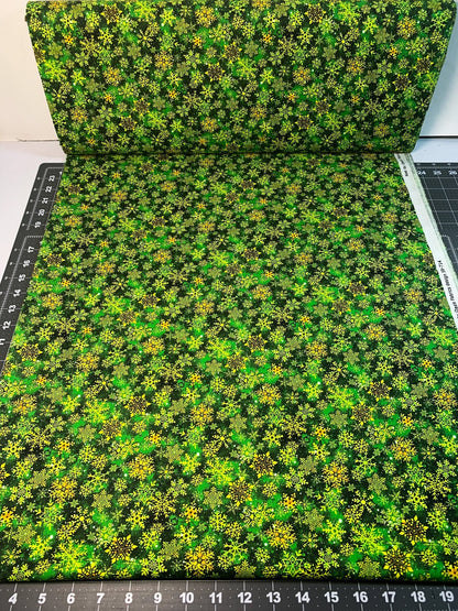 Christmas Snowflake fabric 59-7141 Gold & Green Snowflakes - Mary Jo Fabrics