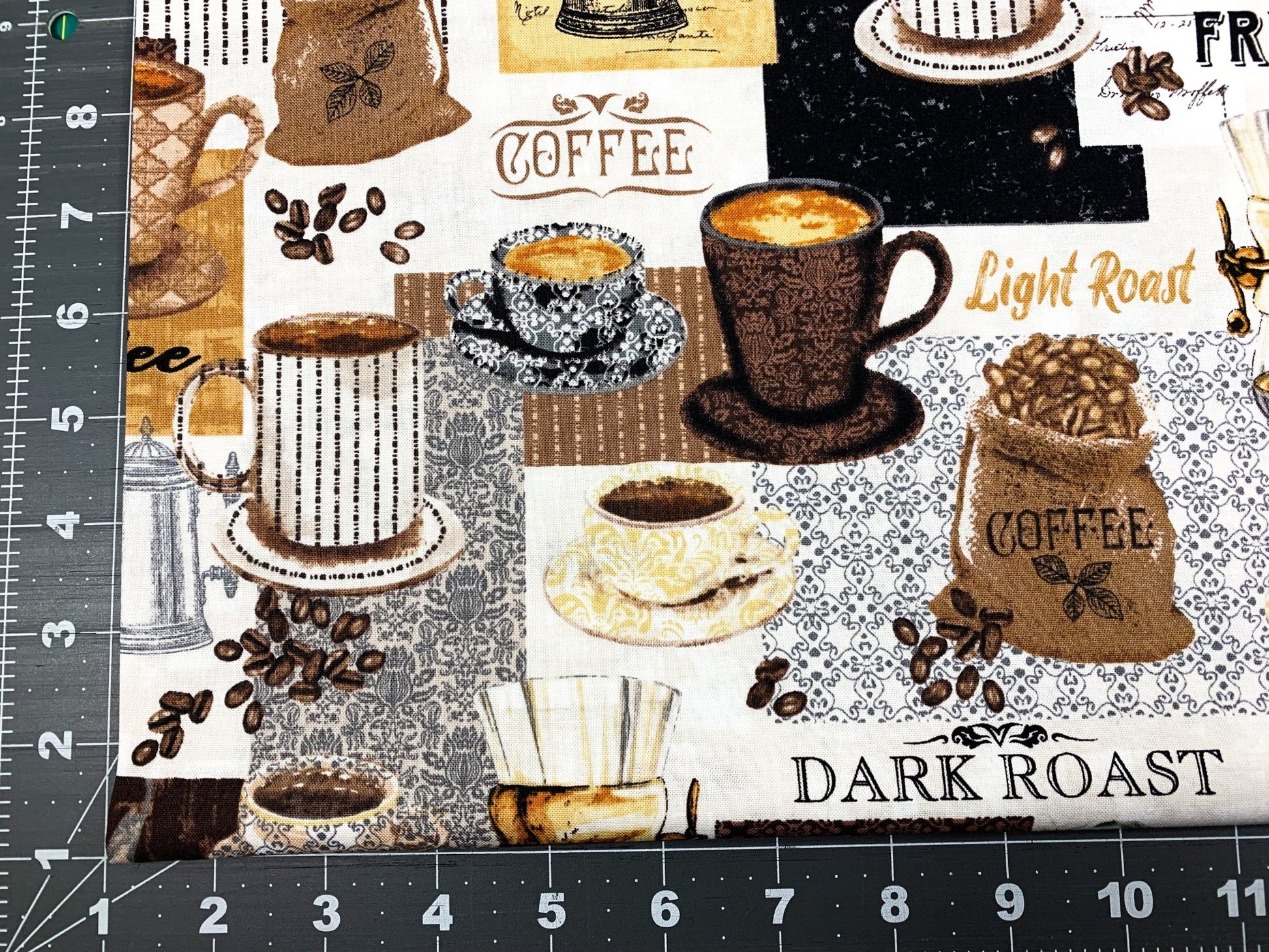 Coffee fabric 53062 Coffee Connoisseur cotton fabric - Mary Jo Fabrics