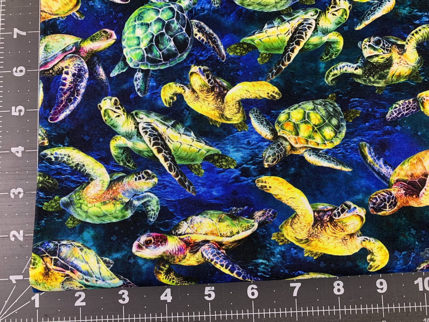 Dark Blue Sea Turtle fabric 59 - 3851 Sea cotton fabric - Mary Jo Fabrics