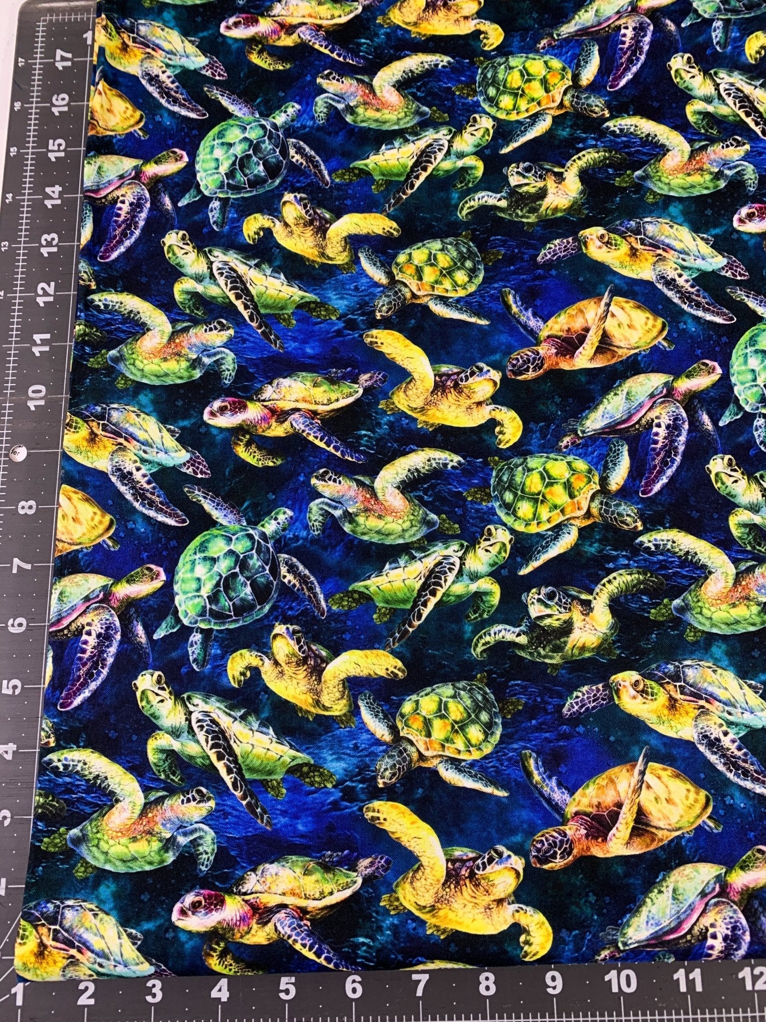 Dark Blue Sea Turtle fabric 59 - 3851 Sea cotton fabric - Mary Jo Fabrics