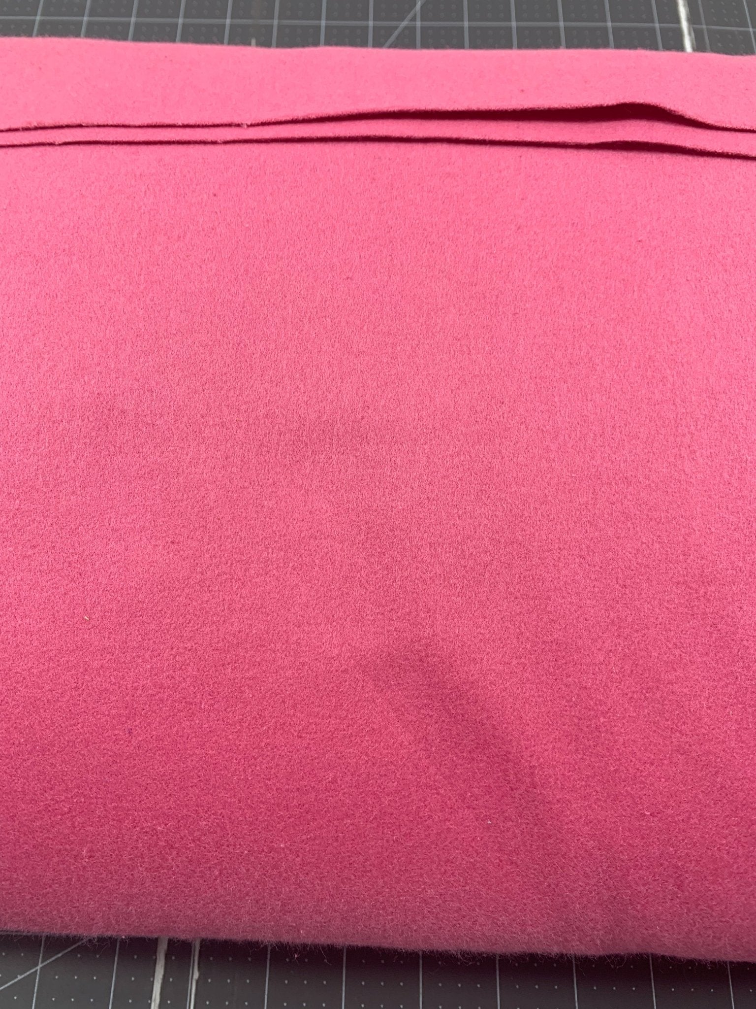 Dark Pink Heavy FLANNEL Solids 15679 Fabri - Quilt - Mary Jo Fabrics