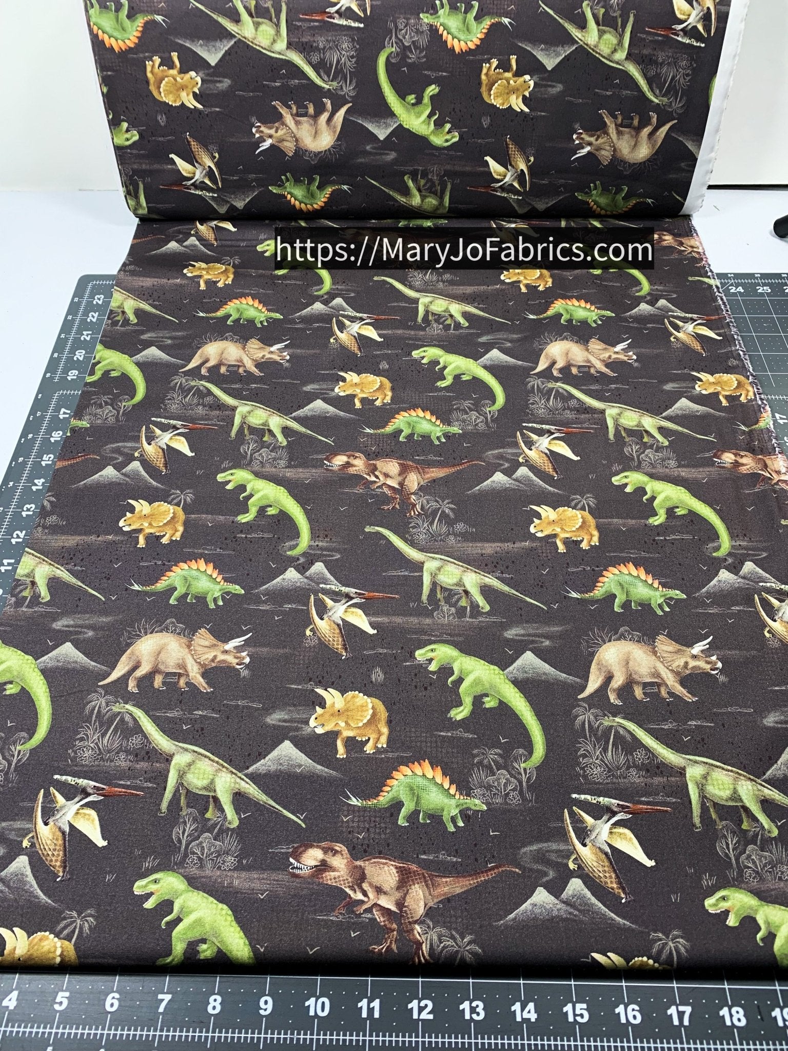 Dinosaur fabric 24149 Trail of Dinos Prehistoric Pack - Mary Jo Fabrics