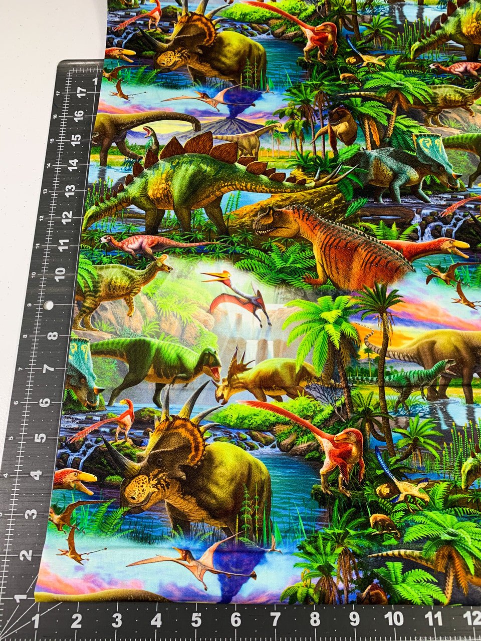 Dinosaur fabric 3262 Dino world dinosaurs cotton fabric - Mary Jo Fabrics