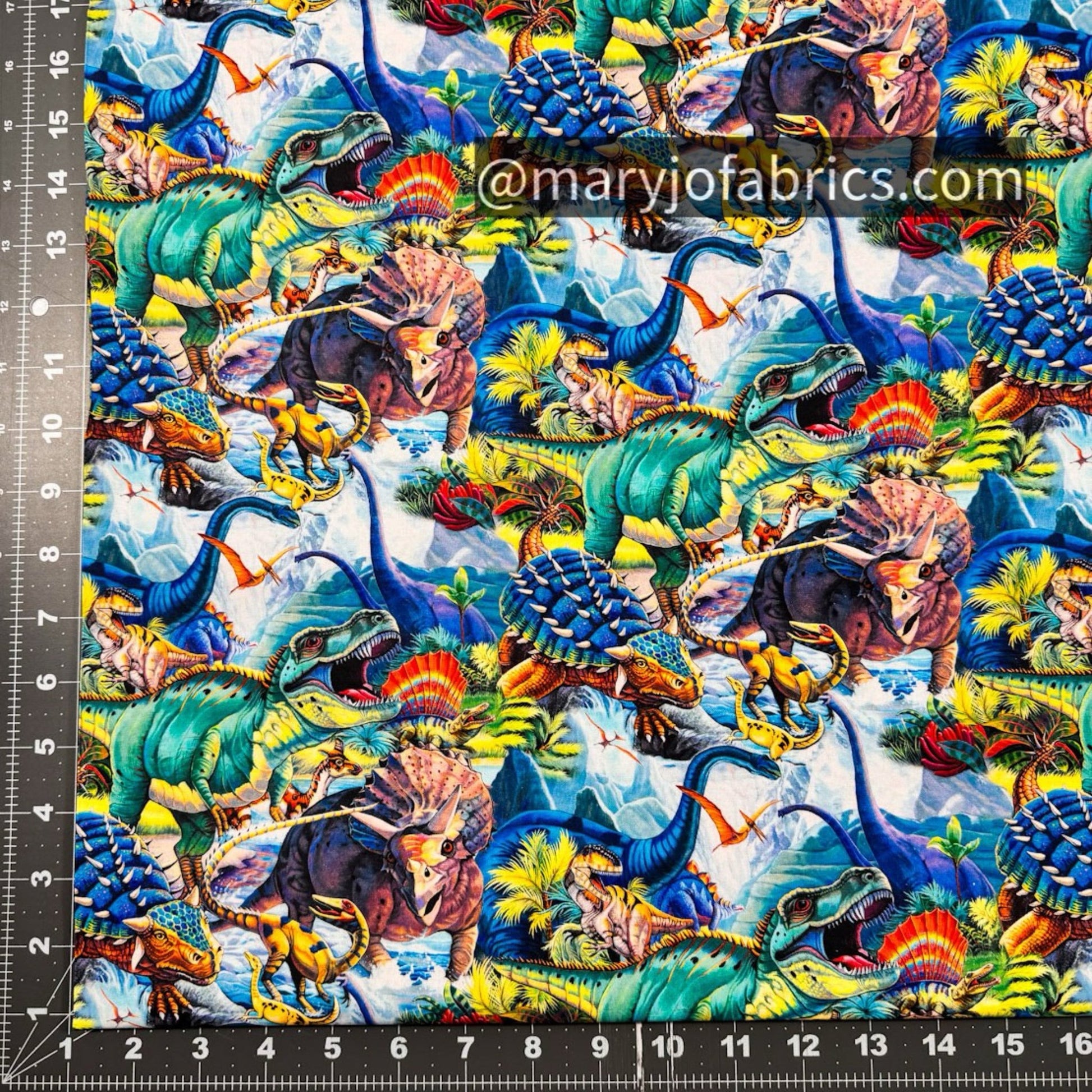 Dinosaur fabric 3763 Jurassic dinosaurs cotton fabric - Mary Jo Fabrics