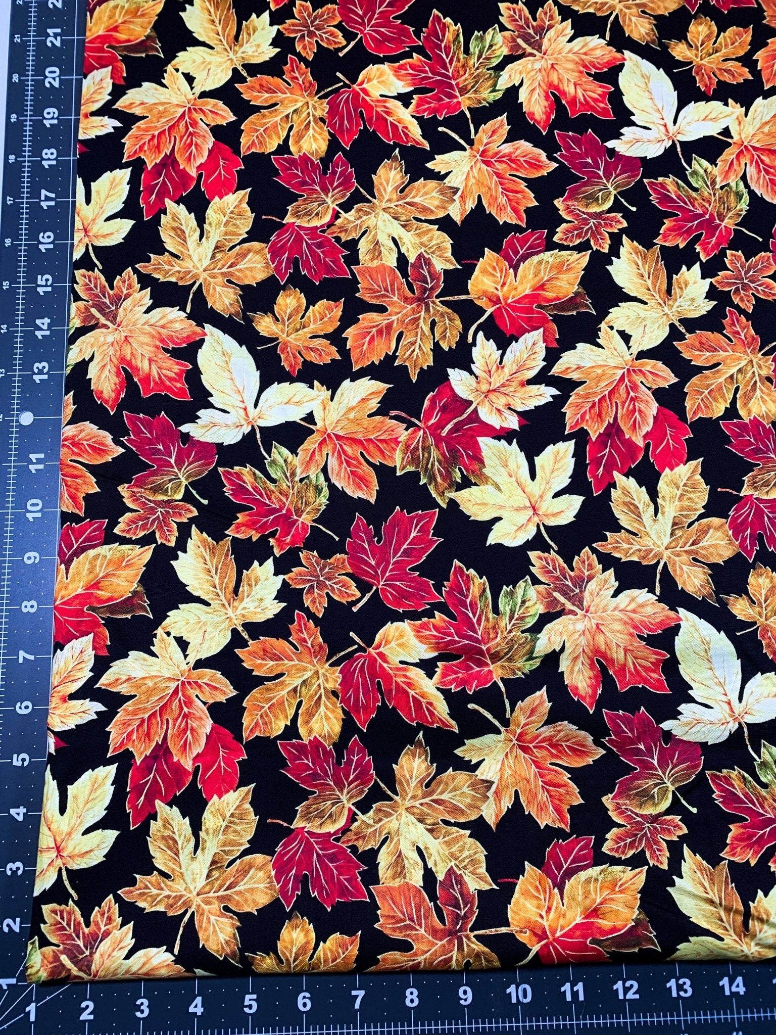 Fall Leaves Cotton fabric 594281 orange leaf fabric - Mary Jo Fabrics