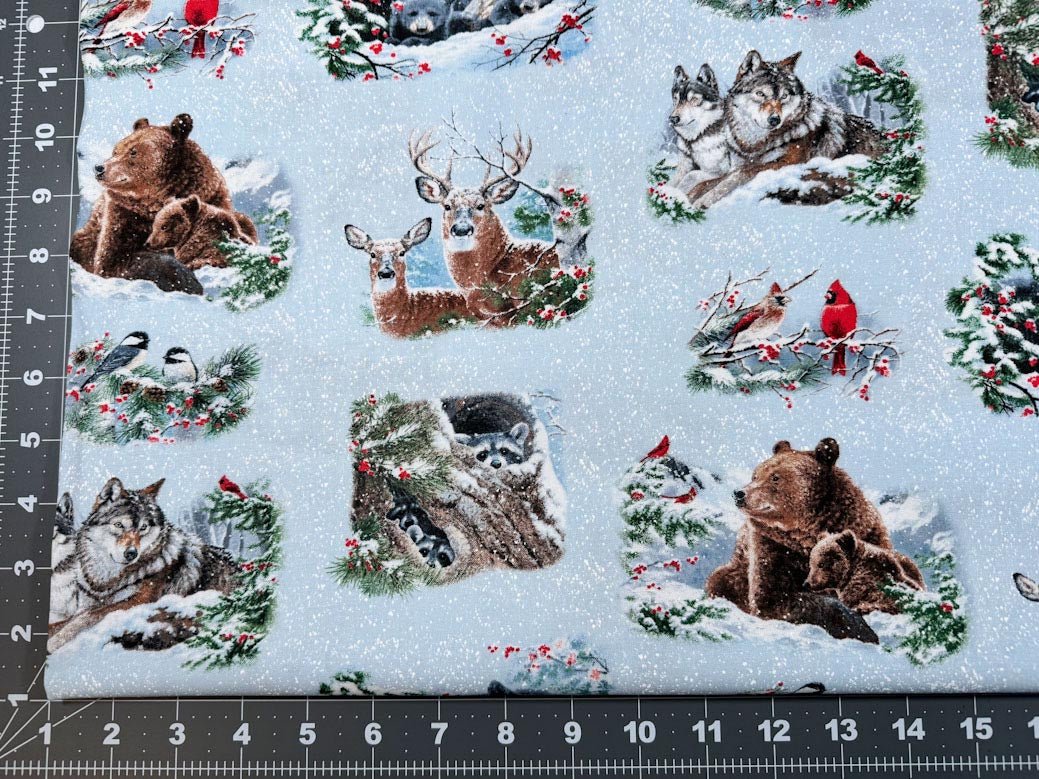 Forest Animals fabric 9813 snow winter companions - Mary Jo Fabrics