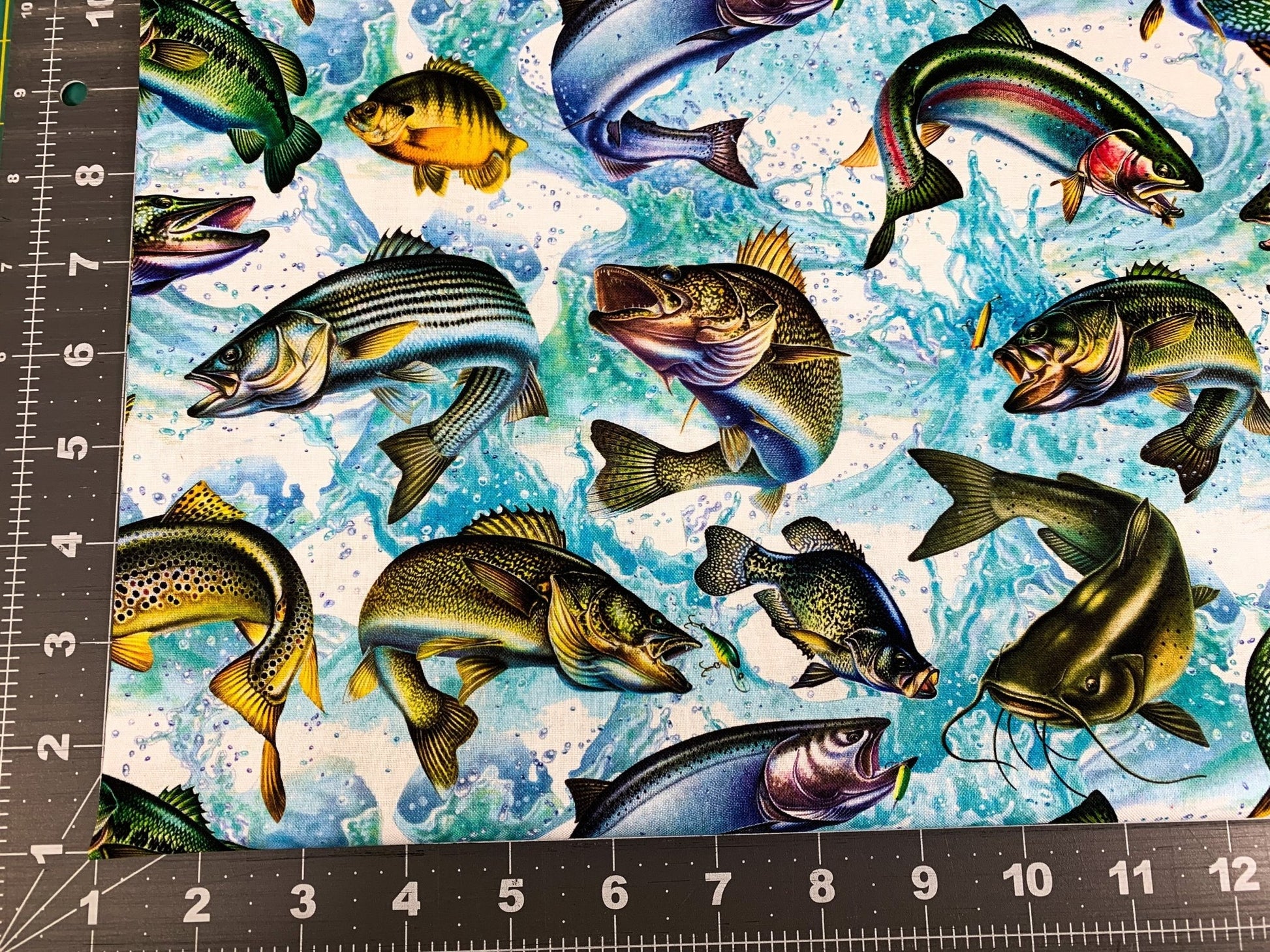 Freshwater Fish fabric JQ - 0054 - 9C Fish cotton fabric - Mary Jo Fabrics