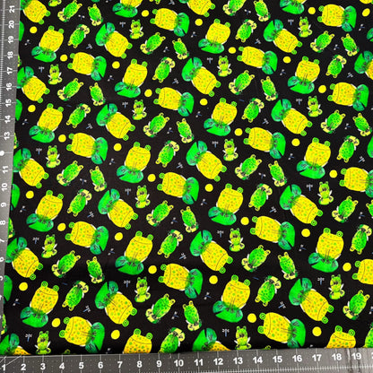 Frogtastic Frogs Cotton fabric 13388 Green Frog fabric - Mary Jo Fabrics