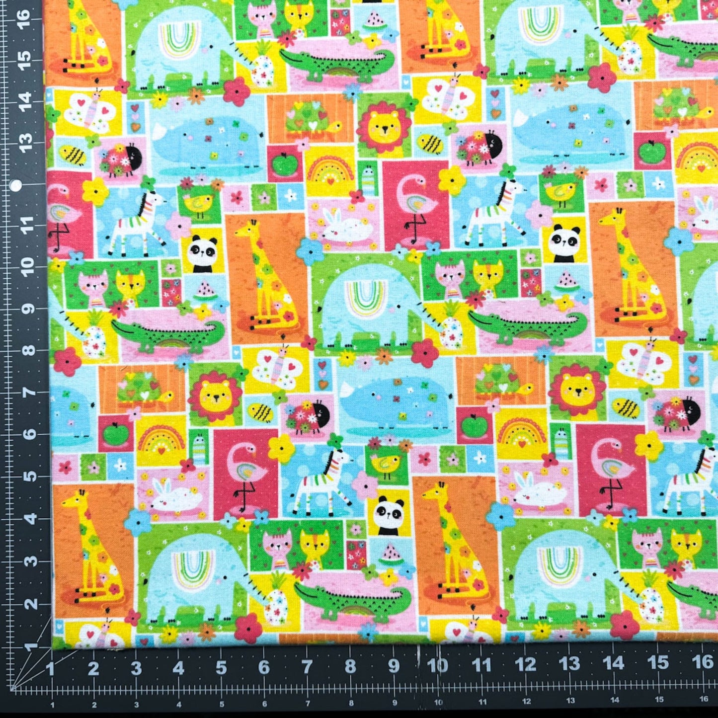 Fun Block Animal FLANNEL 44 - 7971 Animal Patch - Mary Jo Fabrics
