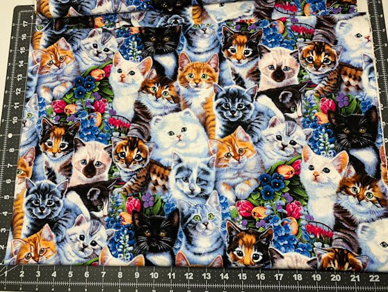 Garden Kitten fabric Cat cotton fabric Animal Love - Mary Jo Fabrics