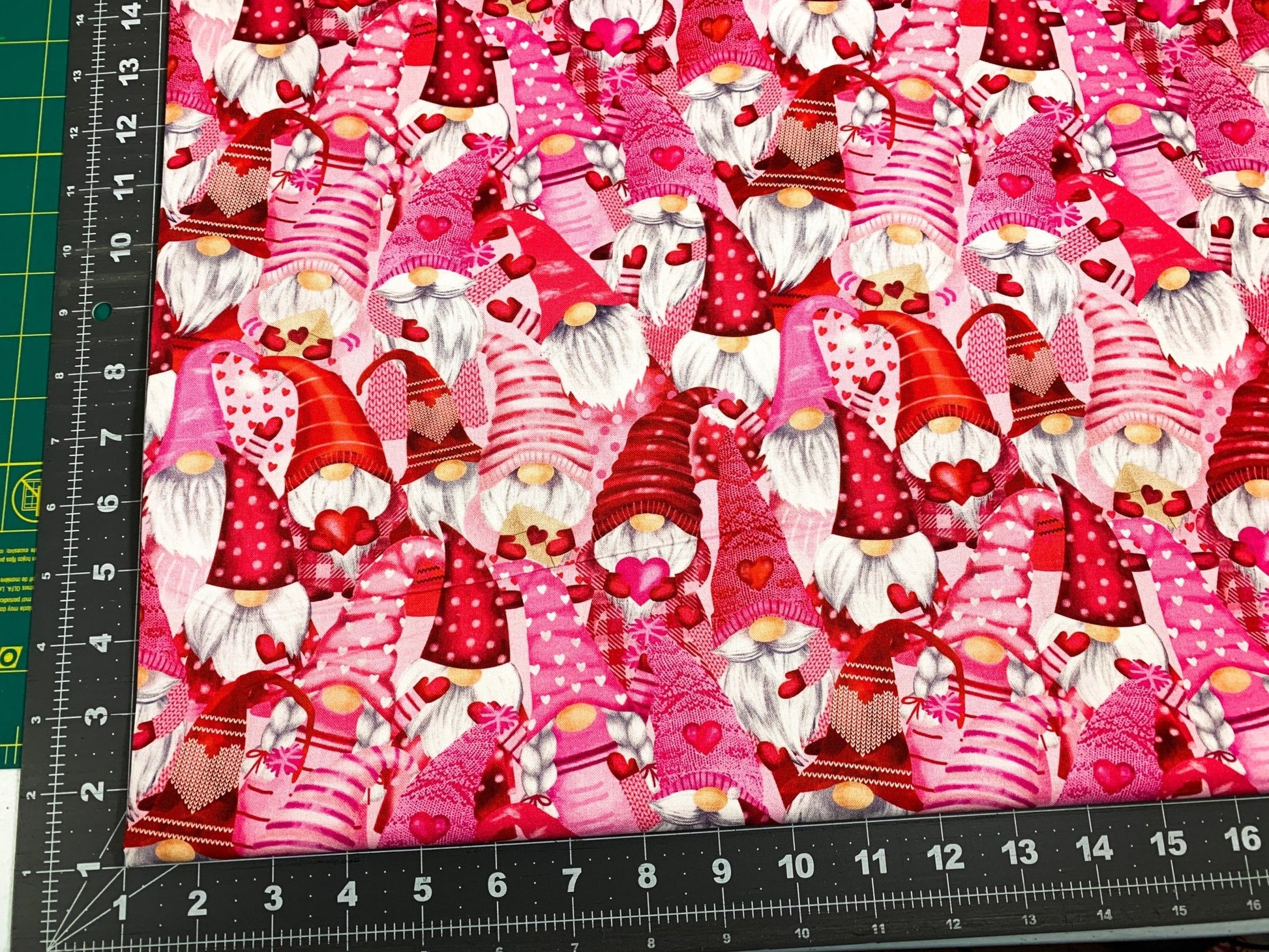 Gnomes fabric Hearts Valentine cotton fabric - Mary Jo Fabrics