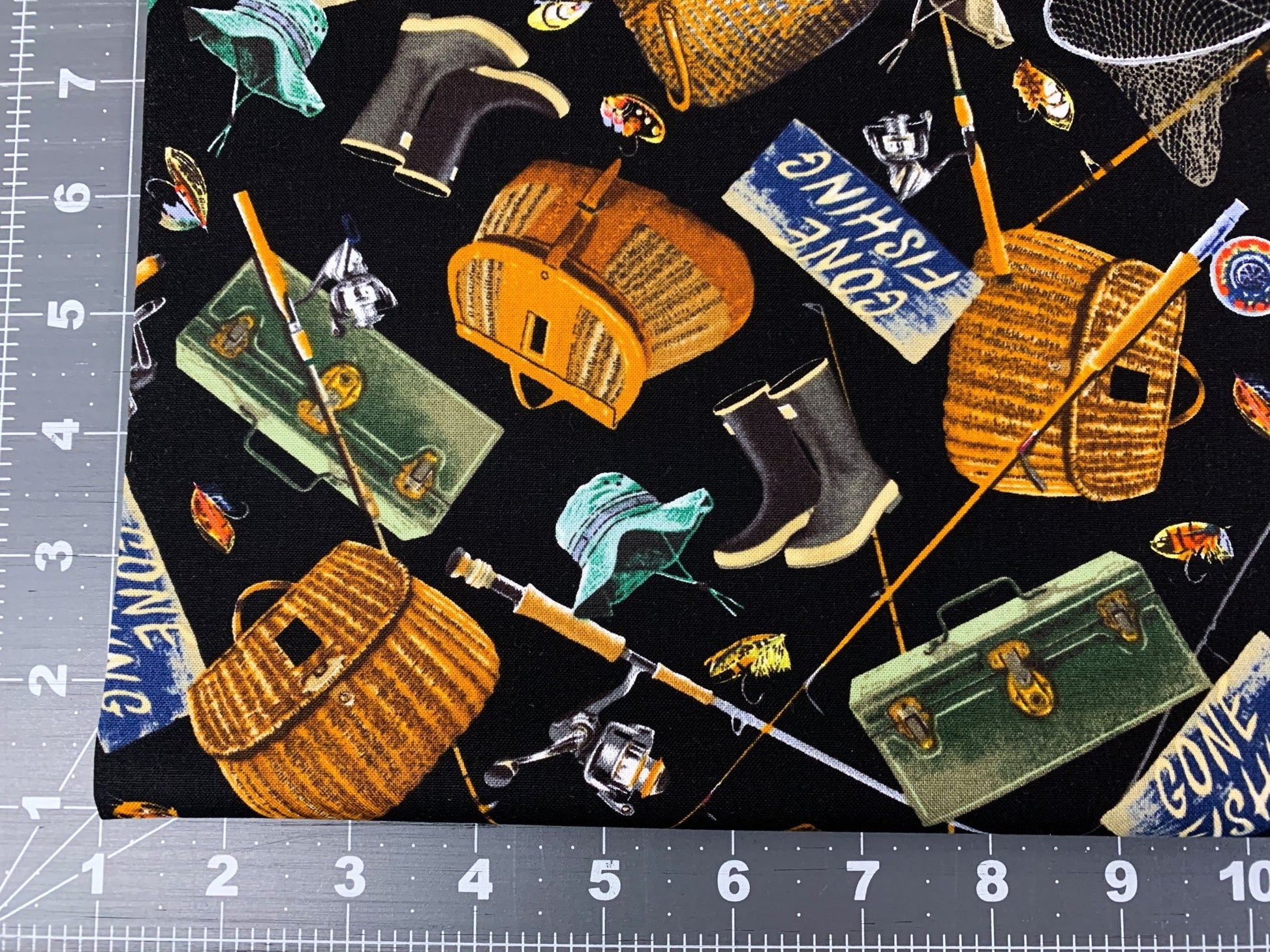 Gone Fishing fabric C6403 fish cotton fabric - Mary Jo Fabrics